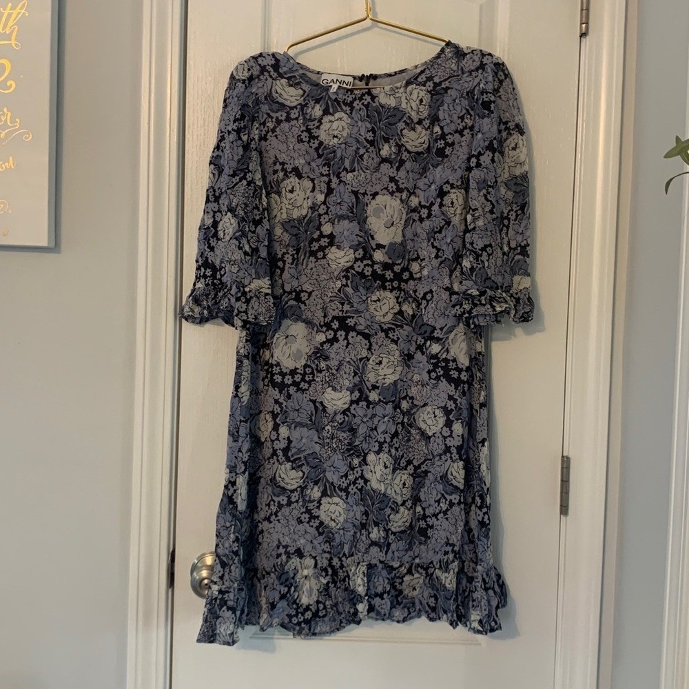 Ganni Blue Floral Ruffle Mini Dress Women Short Sleeve Round Neck Grey Blue‎
